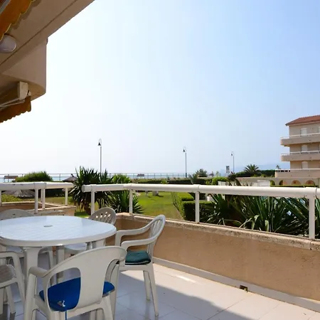 Beachside In Estartit *